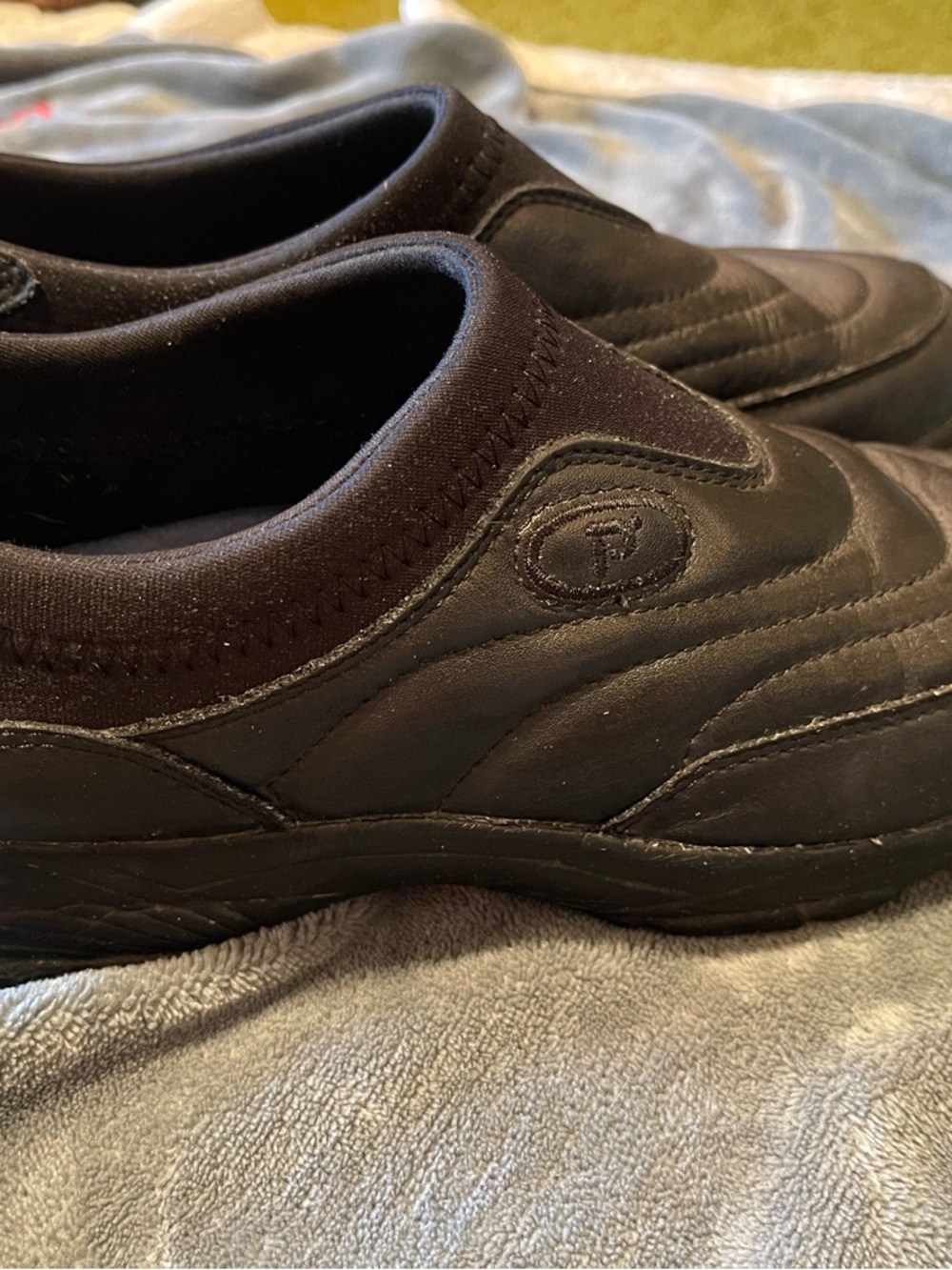 Propet Women’s W3851 Wash & Wear II Black Leather Slip On Shoes Sz 9.5 W (D)